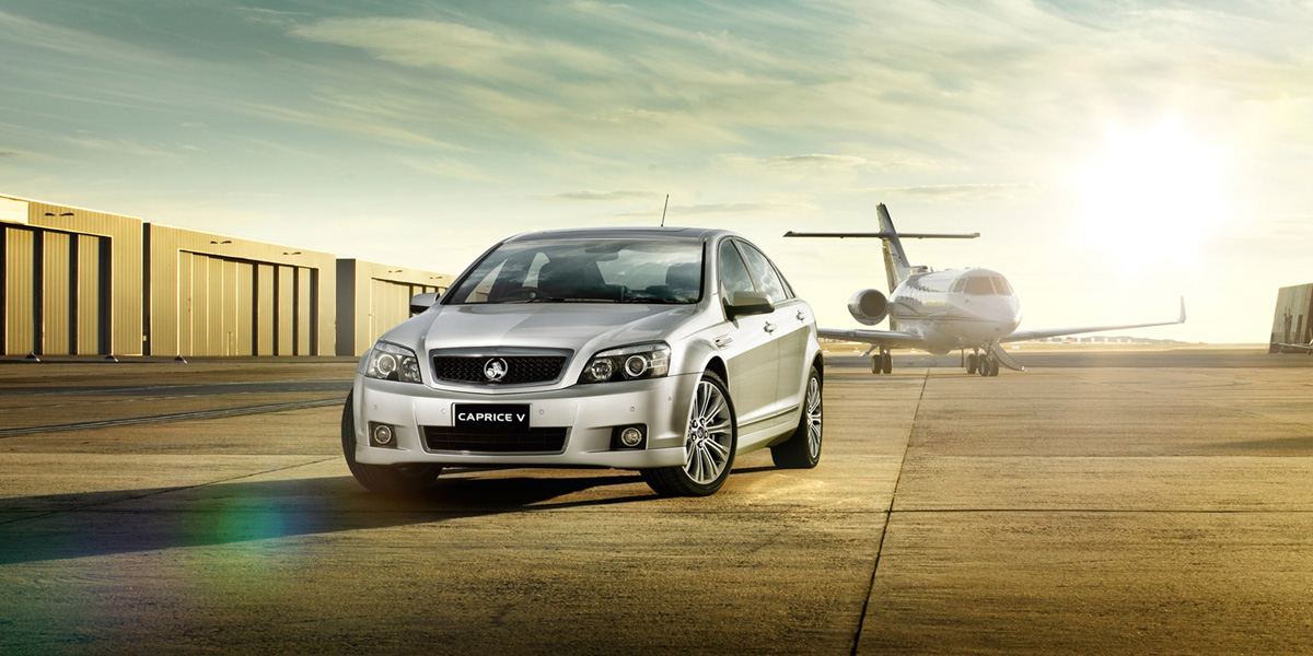 Melbourne Airport Taxi, silver airport taxi, silver taxi airport booking, silver luxury Taxi to Melbourne Airport